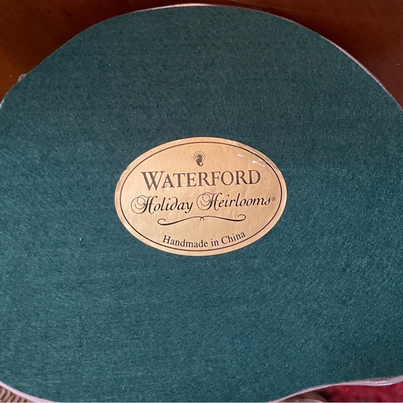 Waterford Snowy Village Display Stand  Holiday Heirlooms - Picture 8 of 12